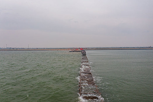 航拍黄河口孤东海堤