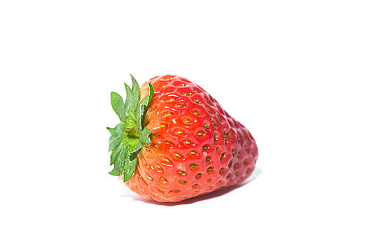 一颗草莓孤立在白色背景上