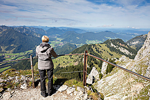 女人,站立,最佳位置,山,奥波拜延,巴伐利亚,德国,欧洲