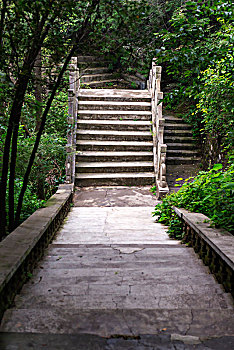 龙庆峡山路