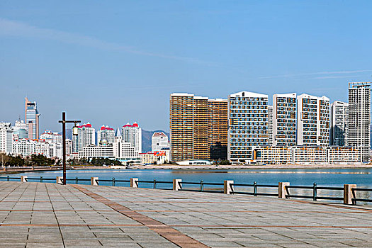 中国山东威海市海岸建设