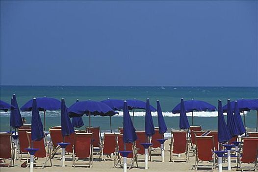 沙滩椅,沙滩伞,海滩,意大利