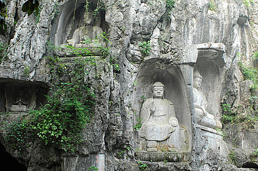 杭州-灵隐寺灵鹫峰佛造像