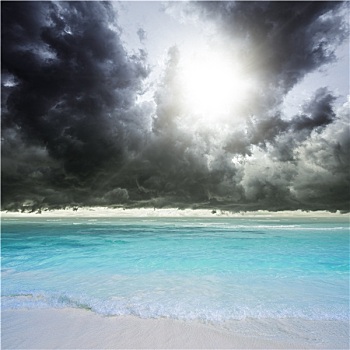 热带沙滩,雷雨天气,构图