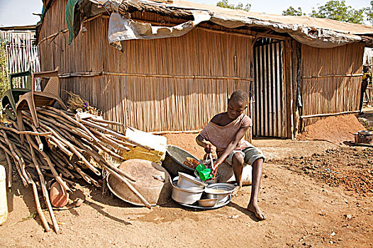 女孩,洗碗,正面,家,乡村,朱巴,南,苏丹,十二月,2008年