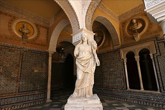 雕塑,彼拉多宫,塞维利亚,安达卢西亚,西班牙,欧洲