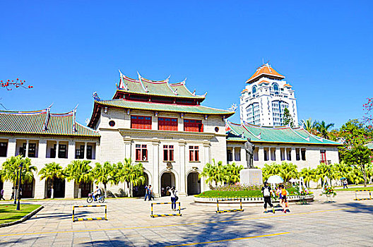 厦门大学