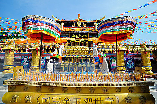 海南三亚南山佛教文化主题旅游区国宝金玉观世音大殿