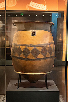 秘鲁印加博物馆藏印加帝国陶大型玉米酒厄普壶
