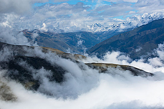 云中贡嘎山