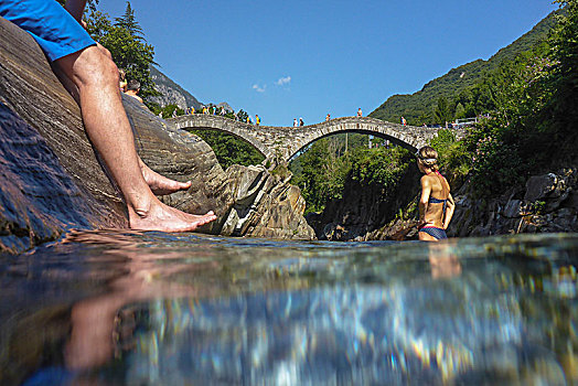 浴,河,正面,靠近,韦尔扎斯卡谷,提契诺河,瑞士