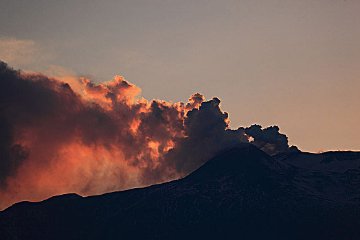 红色,烟,云,上方,顶峰,埃特纳山,日落,西西里,意大利,欧洲