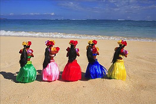排列,五个,塑料制品,草裙舞,女孩,娃娃,热带沙滩,后面