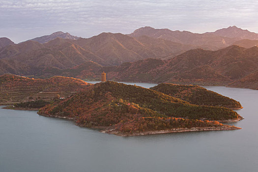 北京平谷金海湖秋天的景色