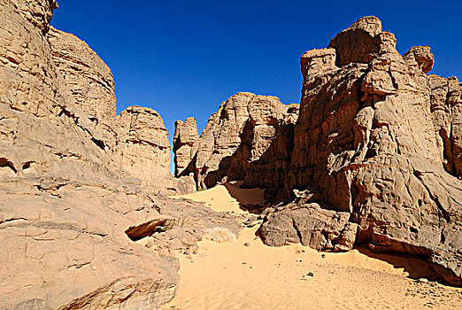 石头,塔西里,阿哈加尔,塔曼拉塞特,阿尔及利亚,撒哈拉沙漠,北非