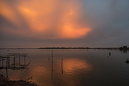 缅甸风土茵莱湖打渔