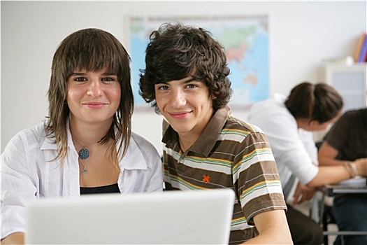 头像,男孩,女孩,微笑,正面,笔记本电脑,教室