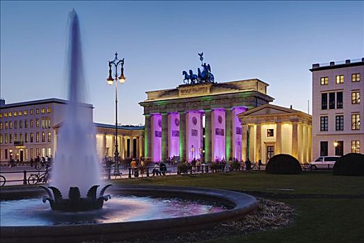 喷泉,勃兰登堡门,2008年,柏林,德国,欧洲