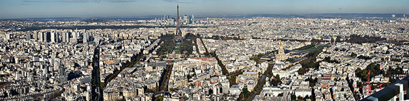 鸟瞰巴黎城埃菲尔铁塔