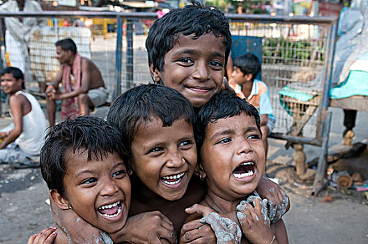 男孩,玩,街上,加尔各答,西孟加拉,印度
