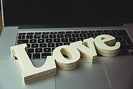 特写,爱情,文字,笔记本电脑,办公室