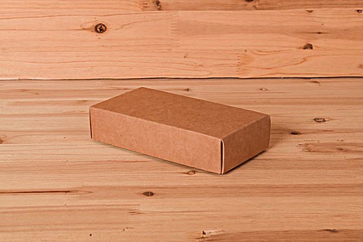 木背景纸板箱