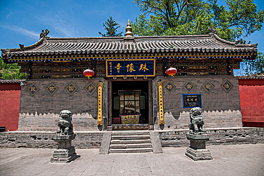 山西忻州市五台山殊像寺寺院殊像寺殿