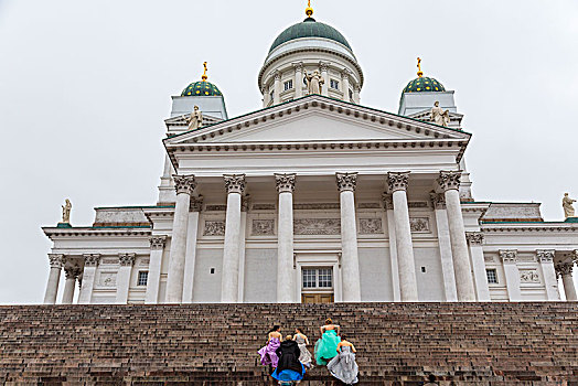 群体,女人,彩色,服装,走,向上,台阶,路德教会,大教堂,赫尔辛基,芬兰