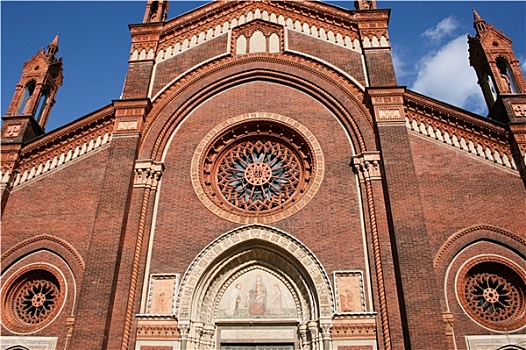 圣玛丽亚教堂,深红色,米兰,意大利
