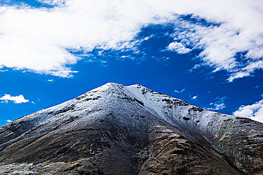 高原雪山