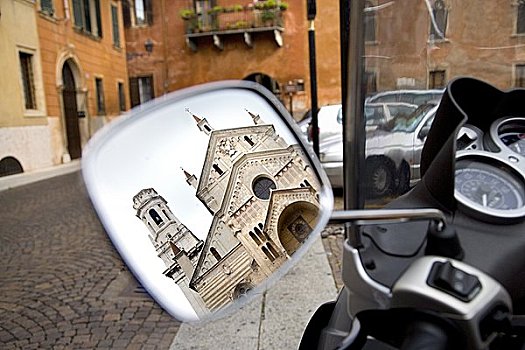 侧视镜,摩托车,反射,大教堂,维罗纳,意大利