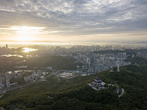 广东惠州市高榜山挂榜阁黎明时分航拍风光