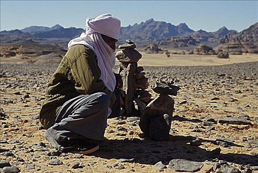 男人,制作,石头,沙漠,利比亚,非洲