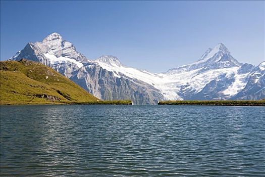 贝塔峰,修雷克宏峰,湖,格林德威尔,伯尔尼阿尔卑斯山,伯恩,瑞士