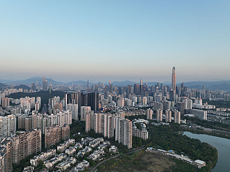 深圳福田上空