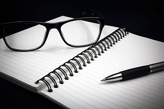 笔记本,眼镜,笔,黑色背景,背景
