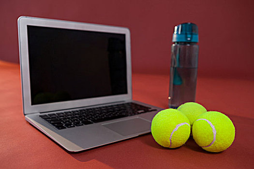 特写,网球,笔记本电脑,水瓶,栗色,背景