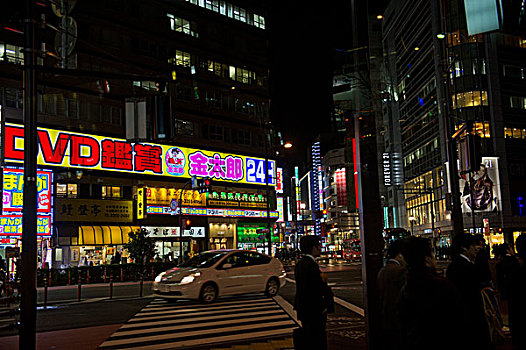 日本商业街道夜景