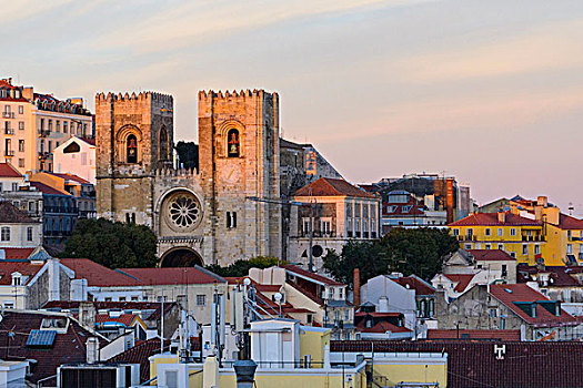 俯视,日光,屋顶,古建筑,阿尔法马区,地区,日落,里斯本,大教堂,葡萄牙