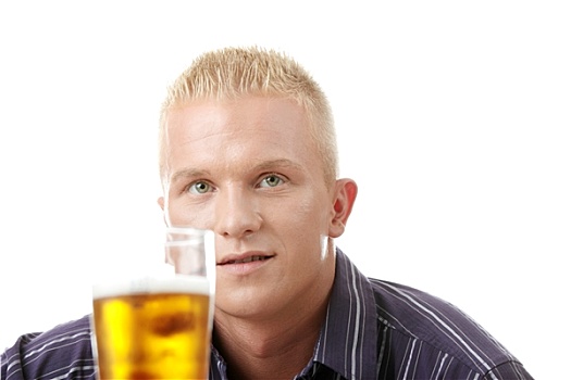 高兴,男青年,拿着,玻璃杯,啤酒