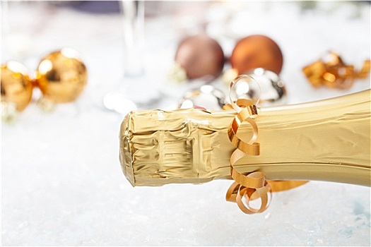 香槟酒瓶,圣诞节,彩球,冰,背景