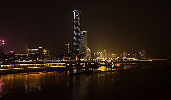 滕王阁夜景