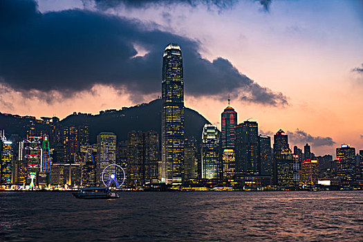 香港