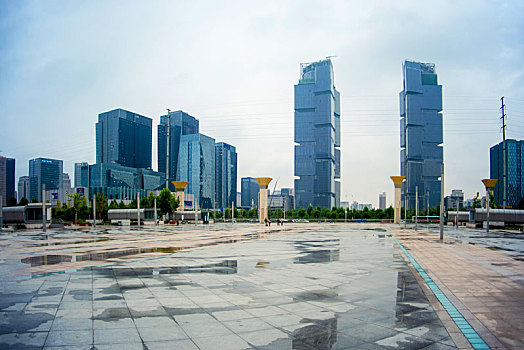 郑州绿地中心双塔建筑