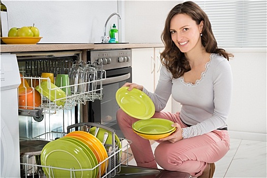 女人,盘子,洗碗机