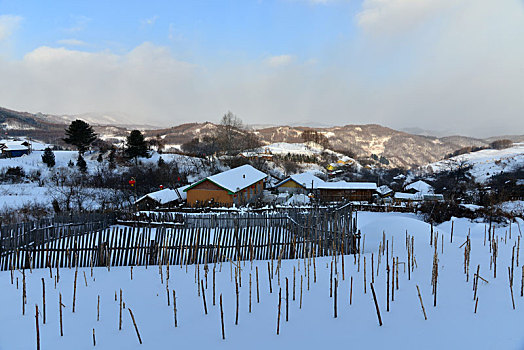 冬季吉林雪村-松岭美景如画