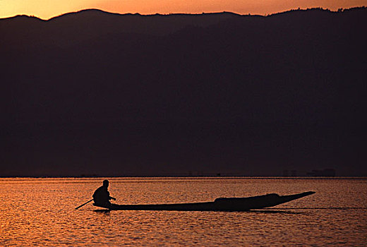 缅甸,茵莱湖,剪影,渔民,独木舟
