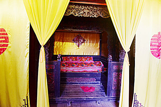 古代婚床婚房