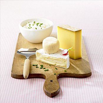 硬乳酪,软奶酪,鲜奶酪,木板