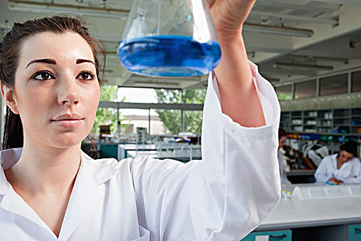 科学,学生,看,蓝色,液体